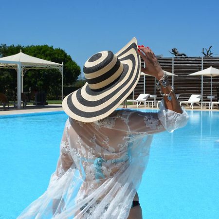 Masseria Corda Di Lana Hotel & Resort 토레 라필로 외부 사진