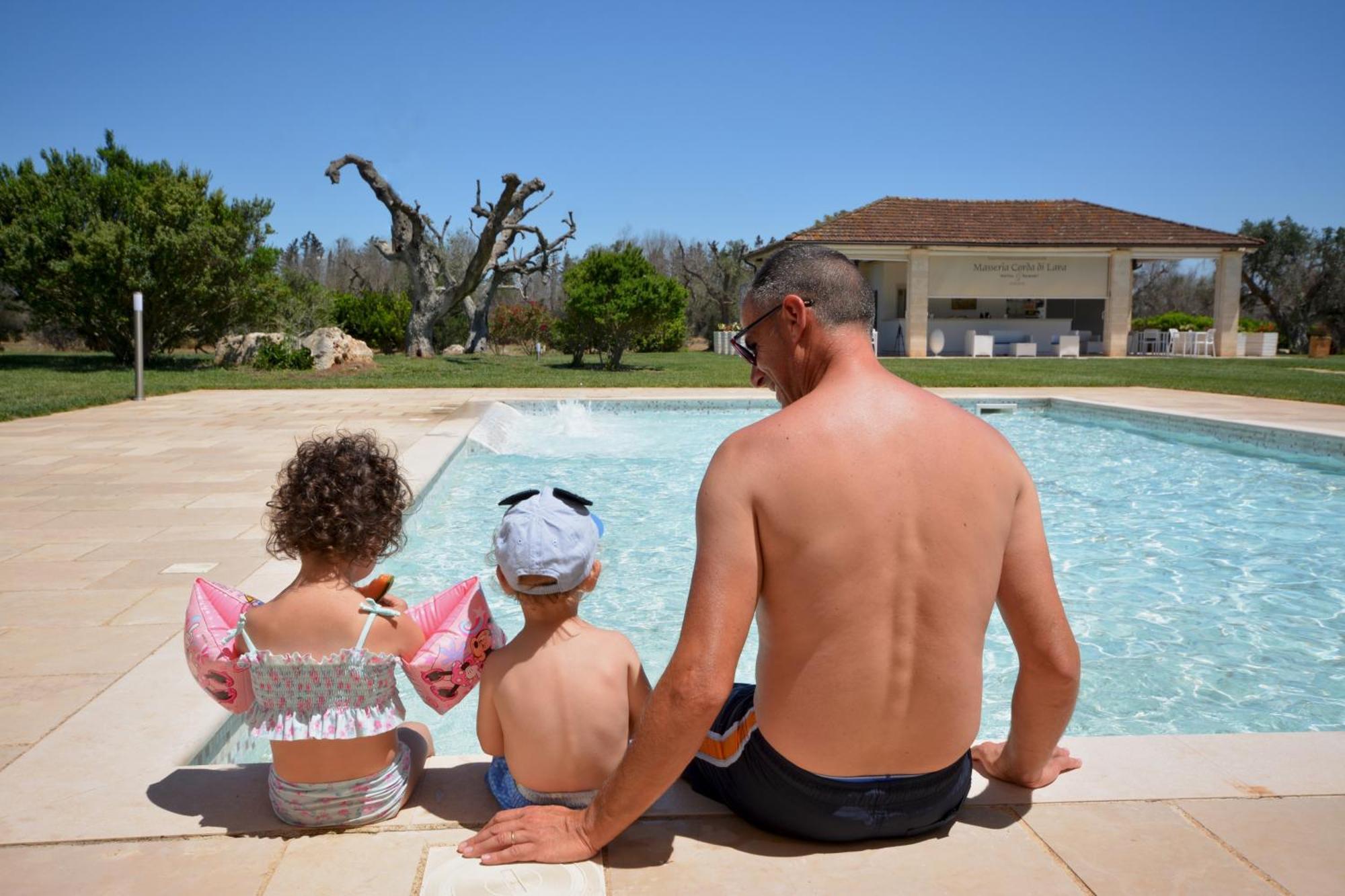 Masseria Corda Di Lana Hotel & Resort 토레 라필로 외부 사진